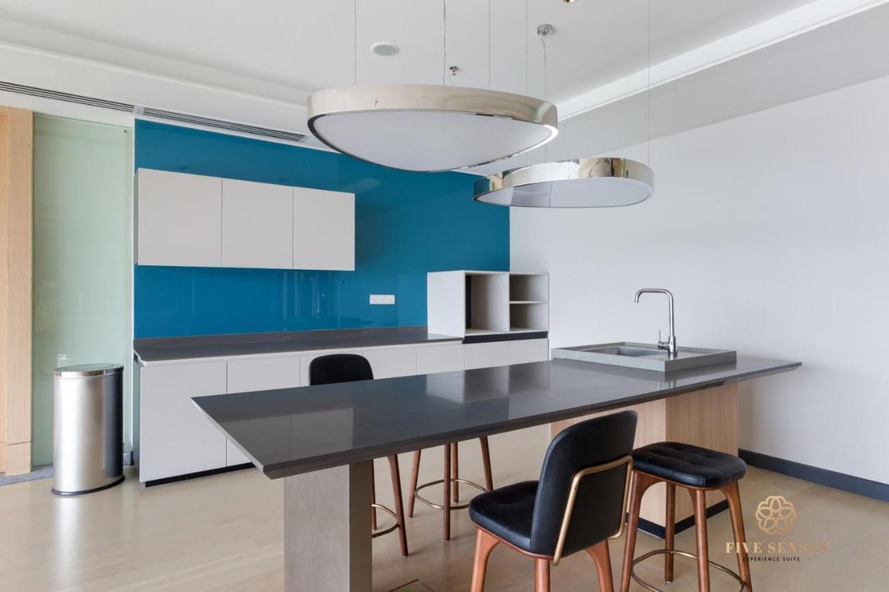 Viia Residences Kuala Lumpur, Five Senses Bagian luar foto